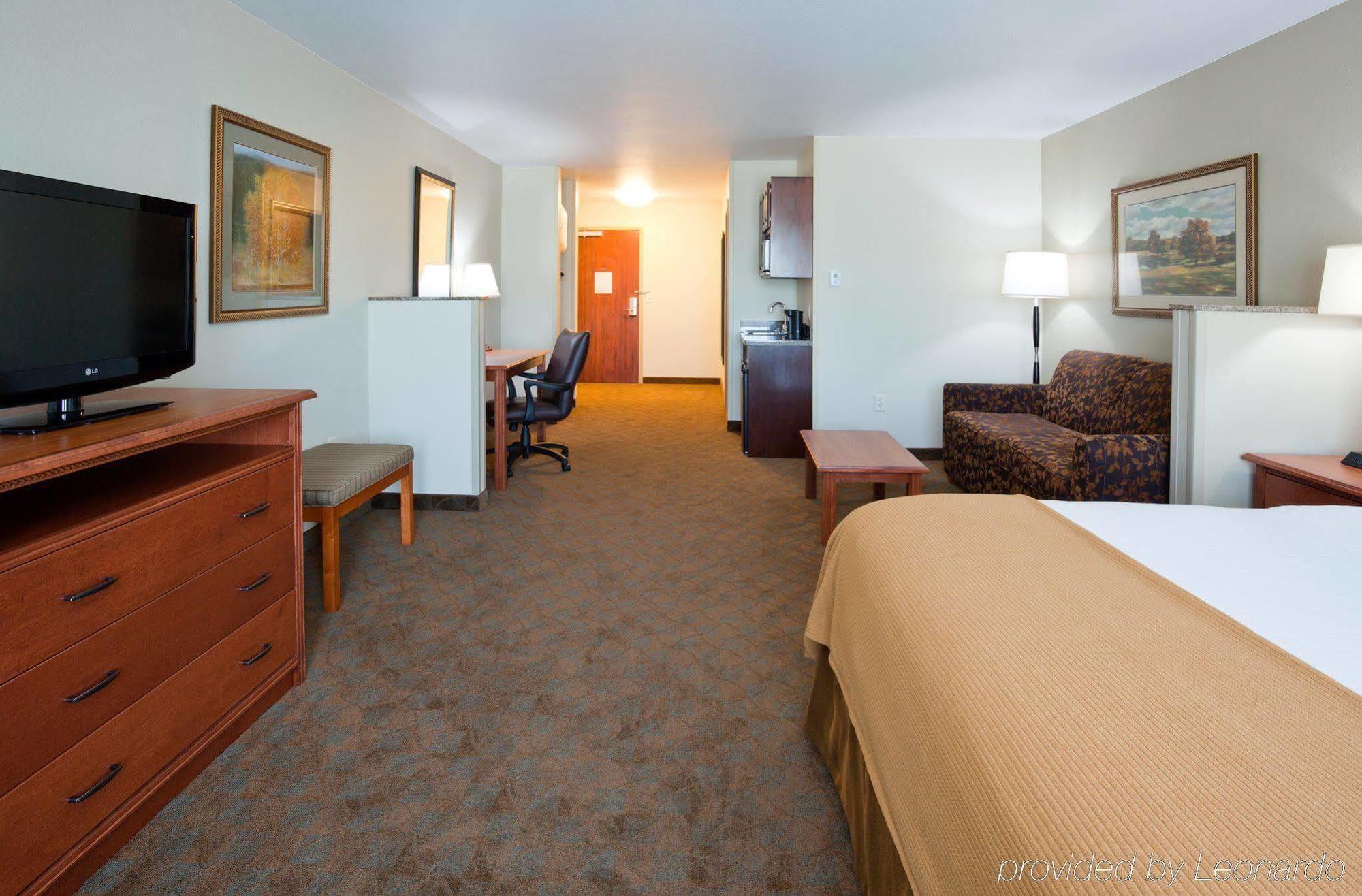 Holiday Inn Express & Suites - Mason City By Ihg Zimmer foto
